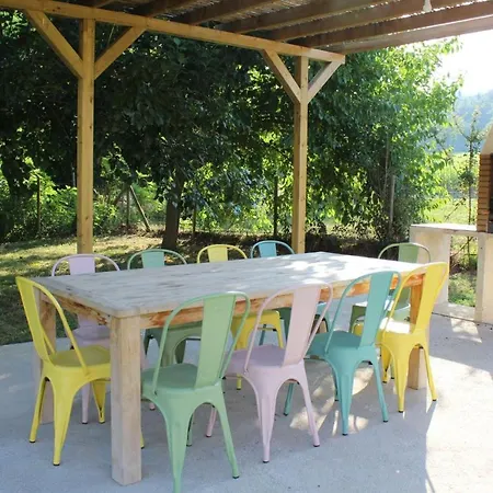 Can Famada Lodge Bas